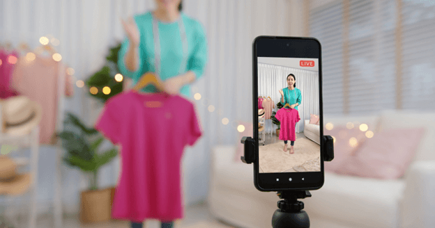 Live Shopping on Various Platforms